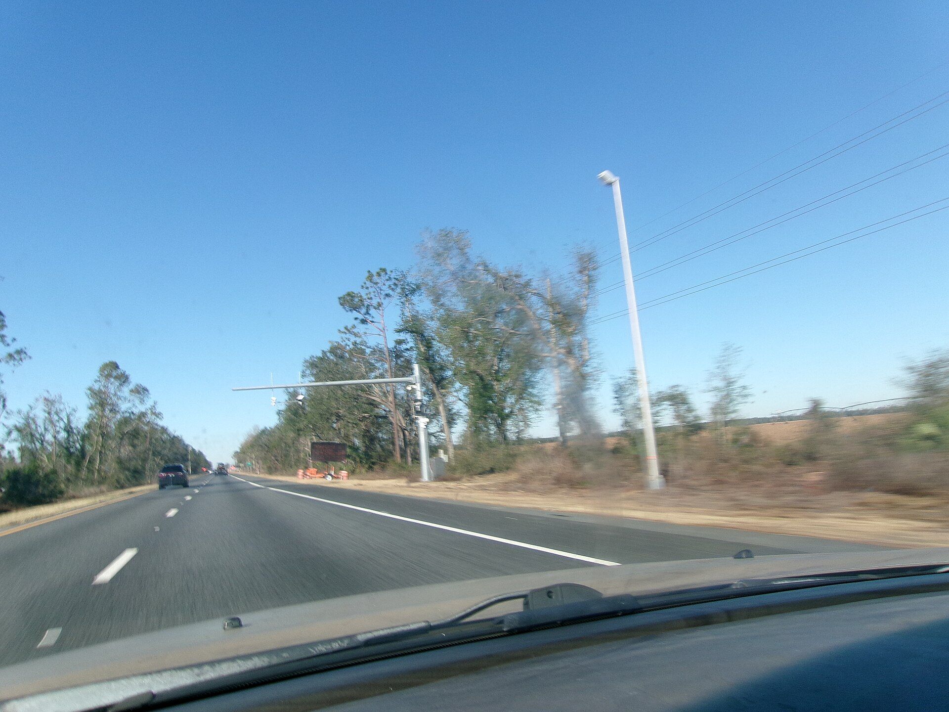 Transponder gantry on the approach lane to a truck weigh station